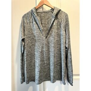 Under Armour Green Vneck Women's Long Sleeve Shirt Hoodie XL